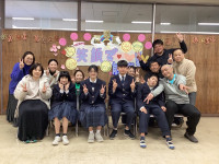卒業生を送る会　集合写真